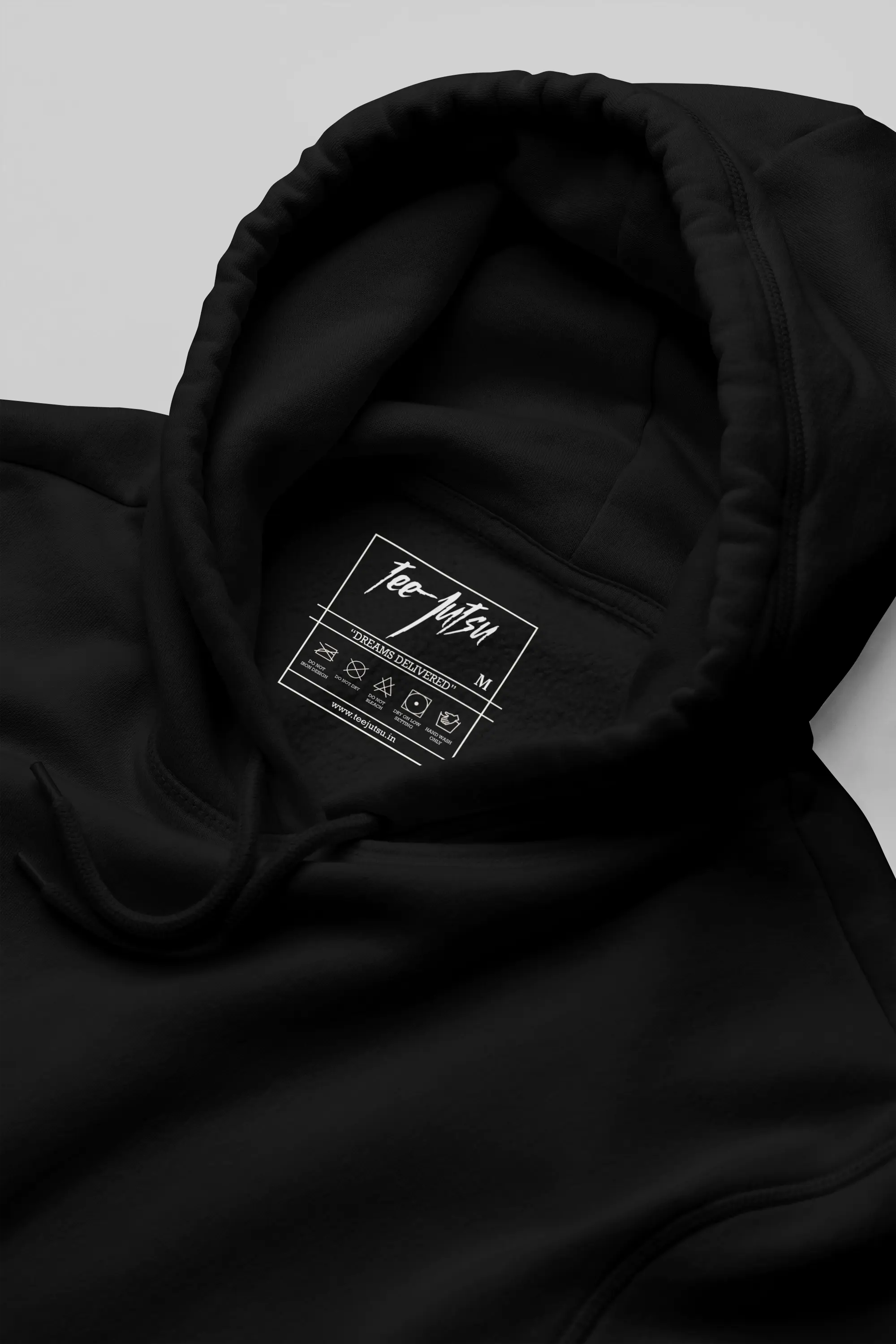 /assets/sizes/hoodie/size-M.webp